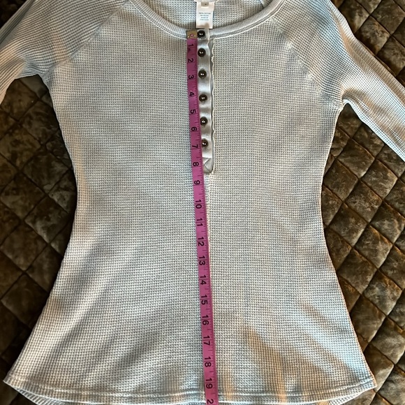 Sundance light blue thermal pattern cuffs size small - Picture 7 of 9